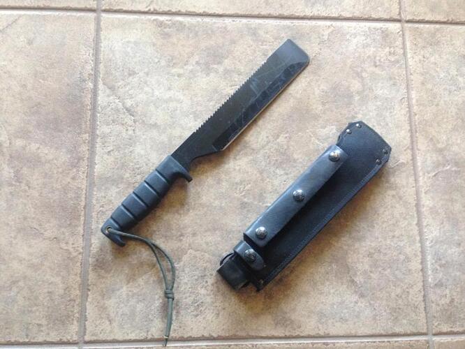 machete.jpg