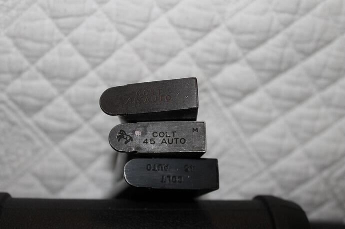 colt mags 002.jpg