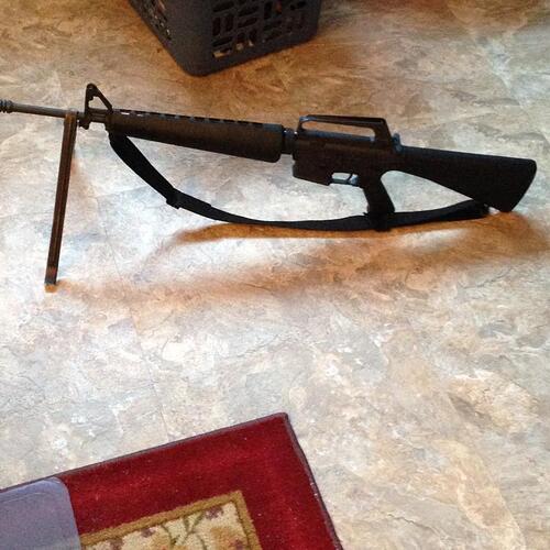 ar15-2.jpg
